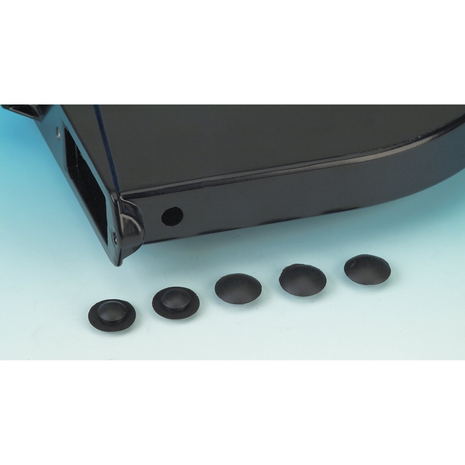 JAMES PLUG, CHAIN HOUSING & HORN BUMPER