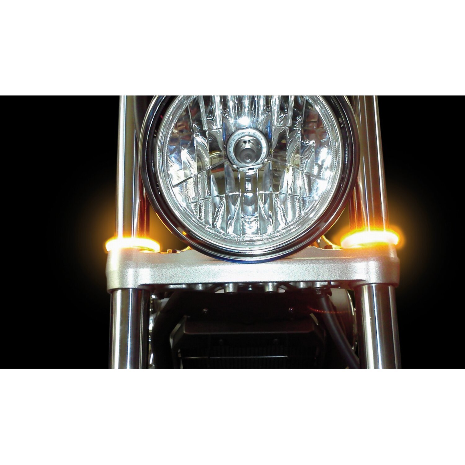 Custom Dynamics TruWRAPZ® LED turn signals