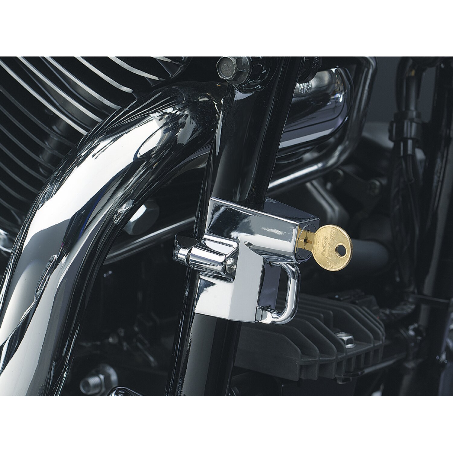 Kuryakyn helmet lock chrome