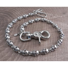 Amigaz Flat Skull Wallet Chain 16"