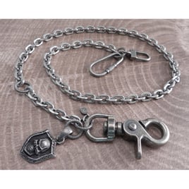 Amigaz Flat Iron Knight Hack Wallet Chain 22"